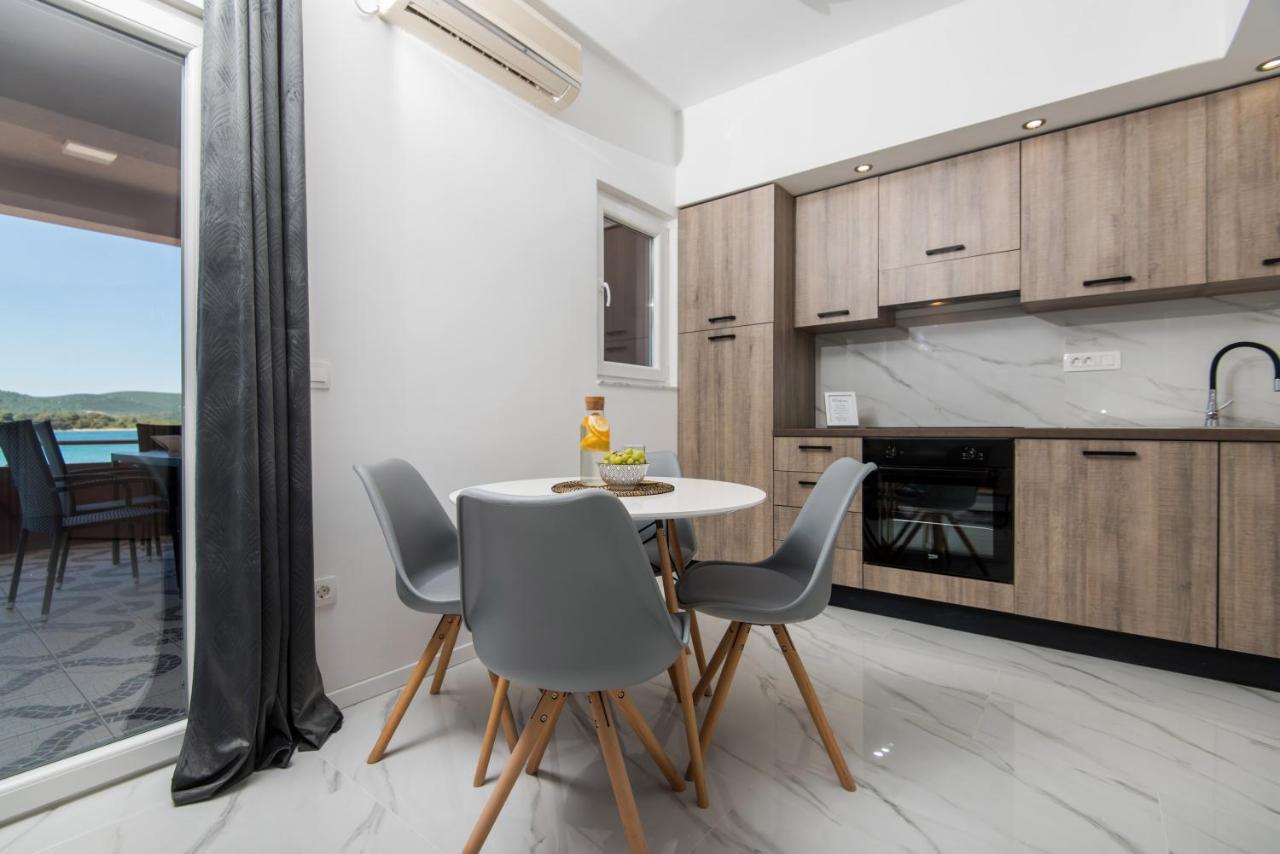 Euroholiday Apartments Turanj Zewnętrze zdjęcie