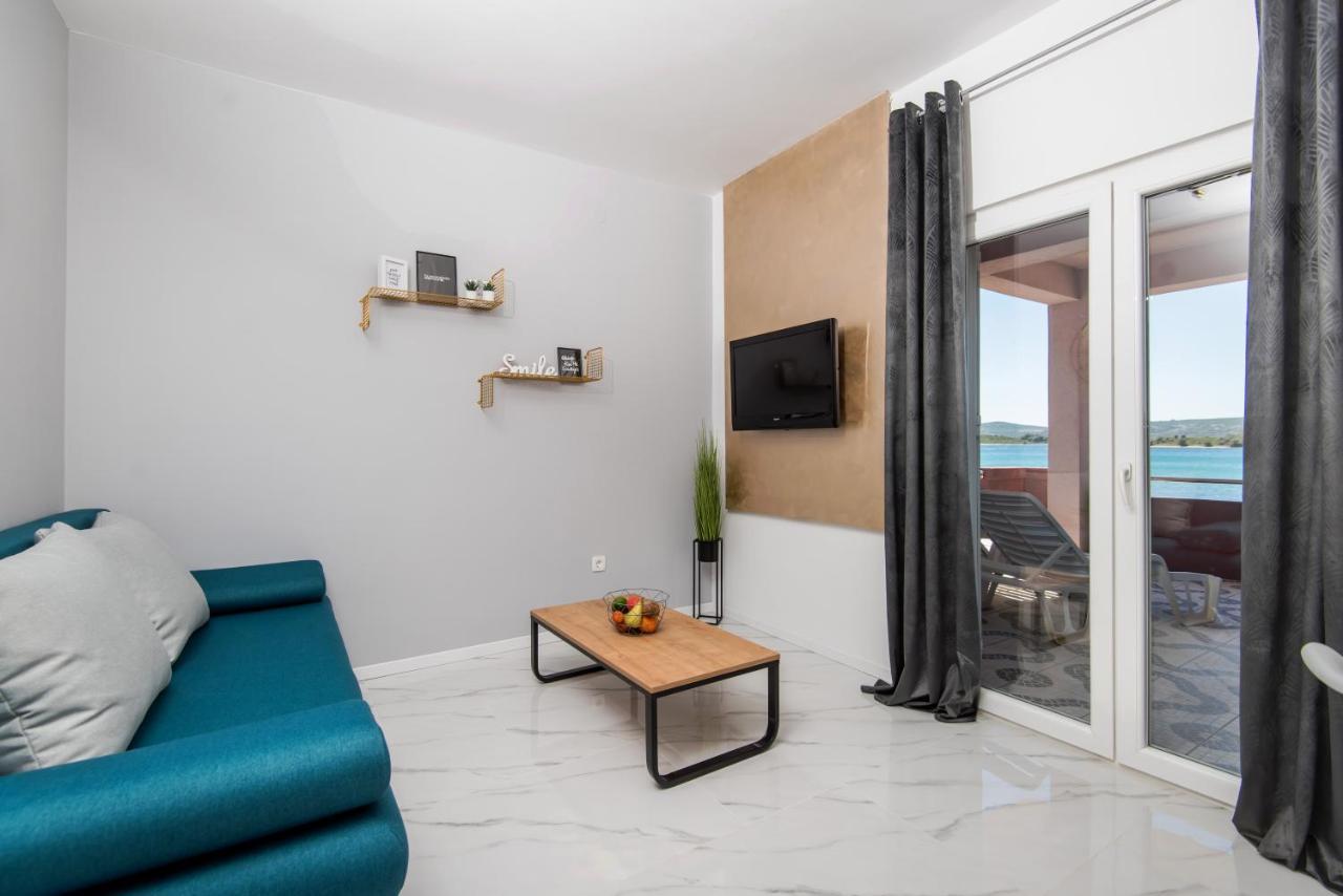 Euroholiday Apartments Turanj Zewnętrze zdjęcie