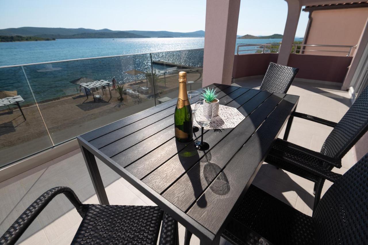 Euroholiday Apartments Turanj Zewnętrze zdjęcie