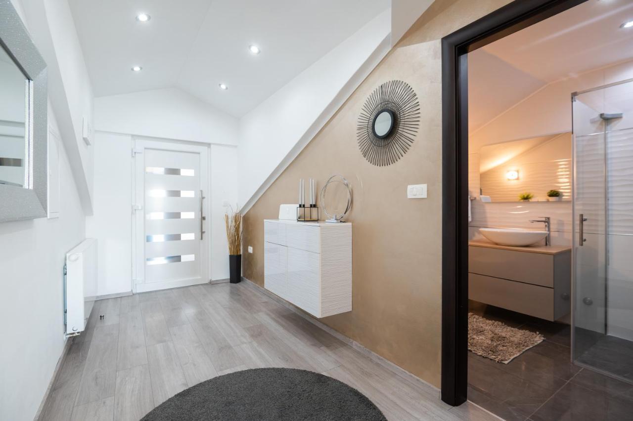 Euroholiday Apartments Turanj Zewnętrze zdjęcie