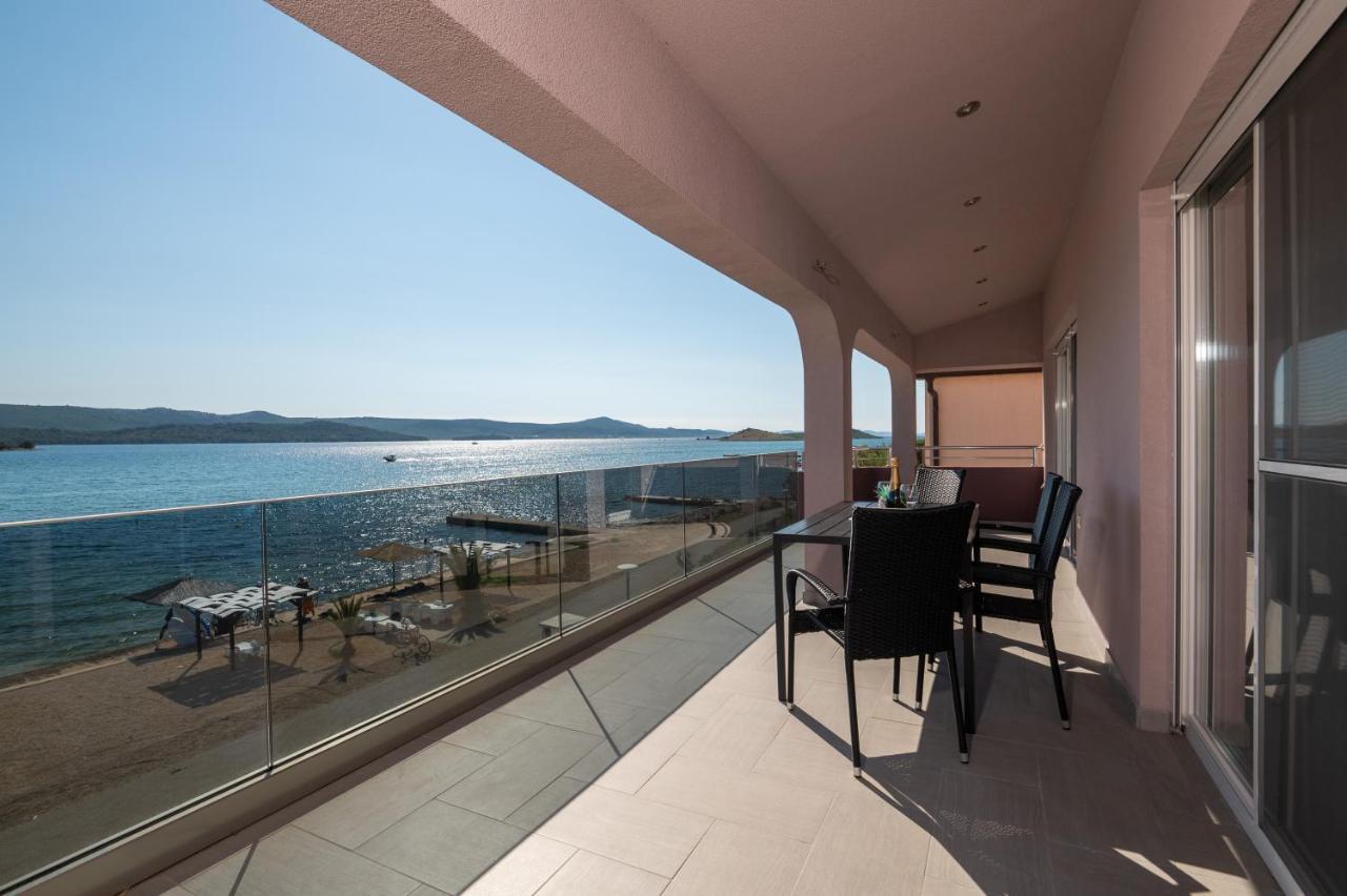 Euroholiday Apartments Turanj Zewnętrze zdjęcie