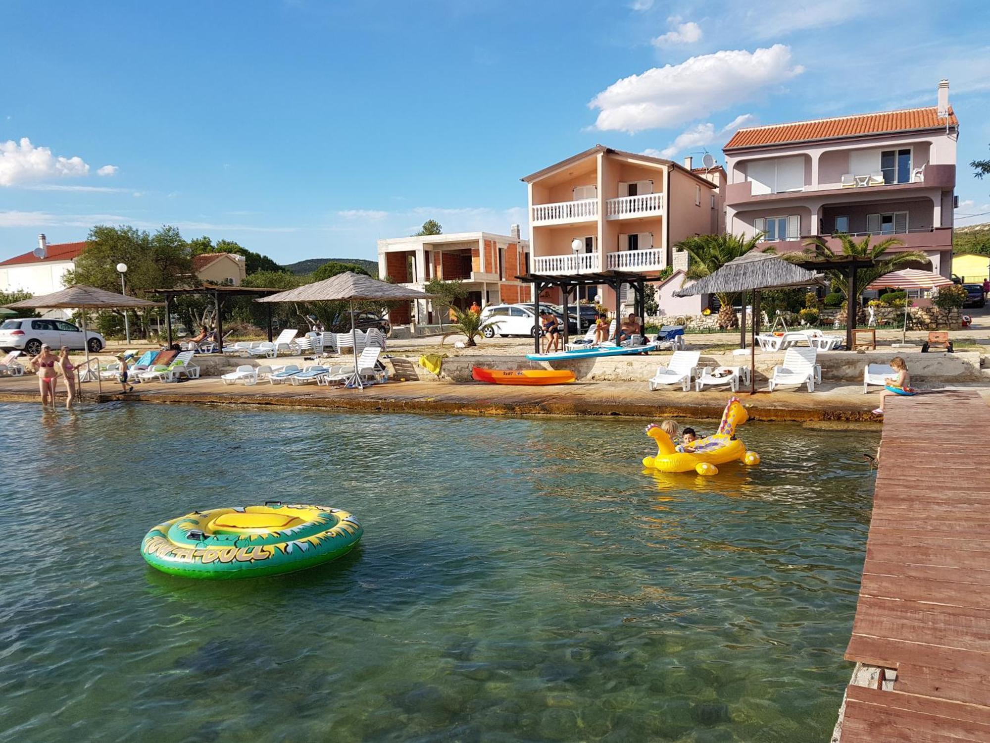 Euroholiday Apartments Turanj Zewnętrze zdjęcie