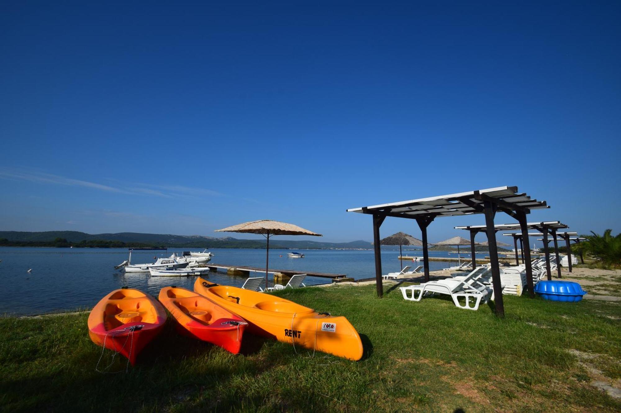 Euroholiday Apartments Turanj Zewnętrze zdjęcie