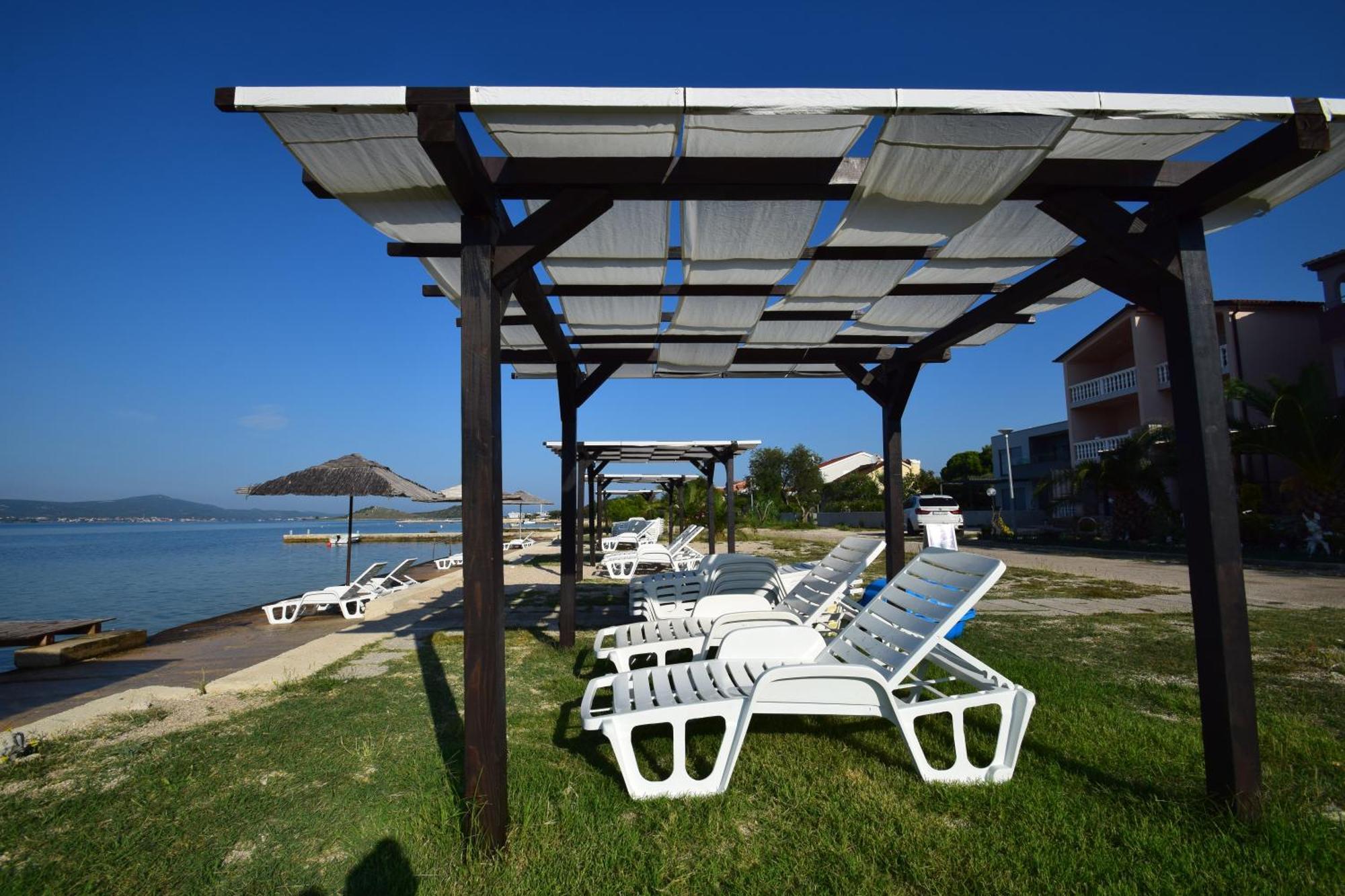 Euroholiday Apartments Turanj Zewnętrze zdjęcie