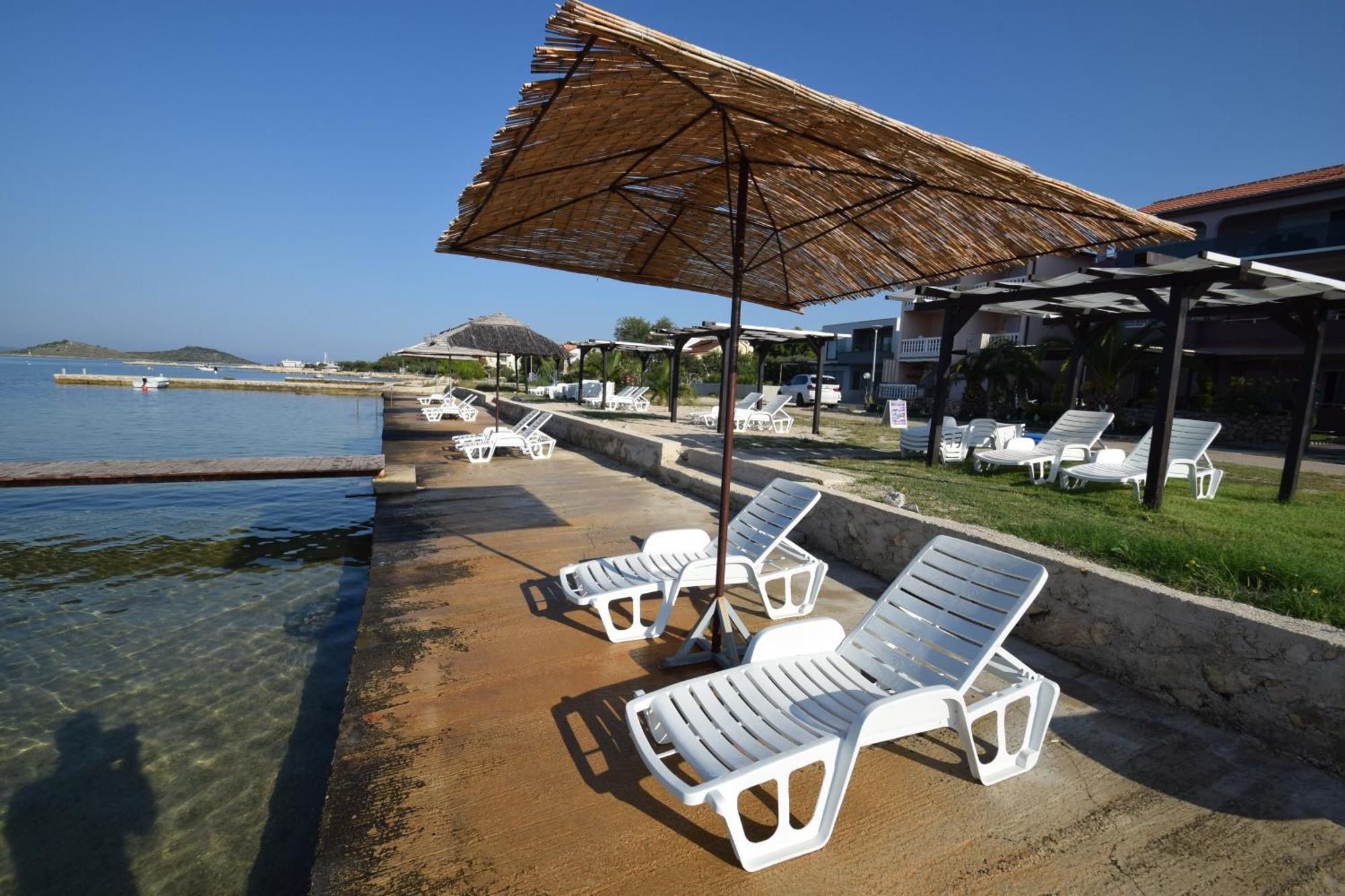 Euroholiday Apartments Turanj Zewnętrze zdjęcie