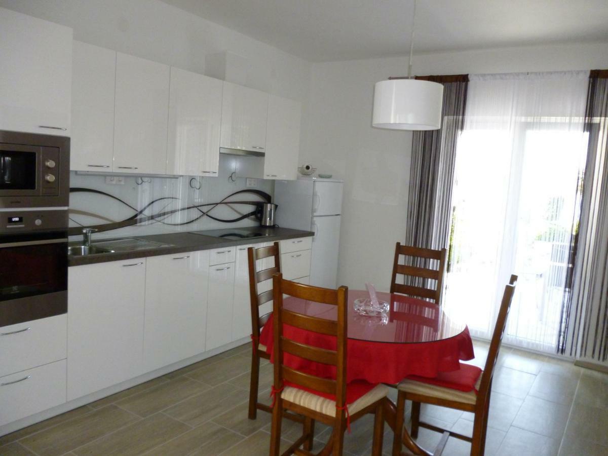 Euroholiday Apartments Turanj Zewnętrze zdjęcie